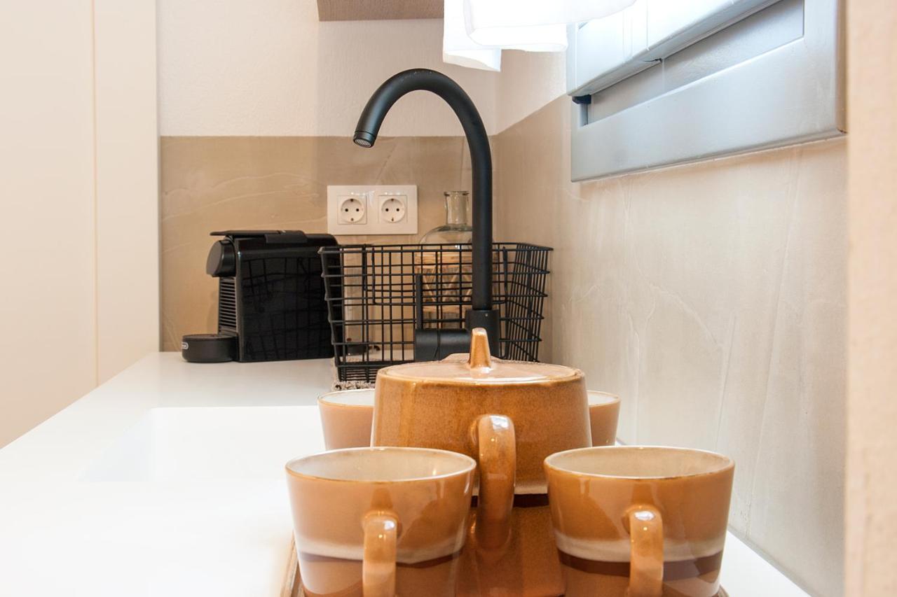 Paris Studios & Apartment Αγία Παρασκευή Εξωτερικό φωτογραφία