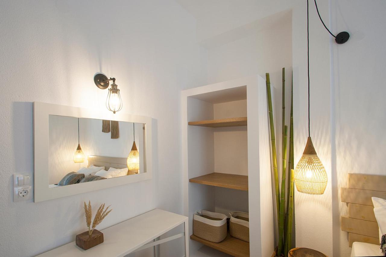 Paris Studios & Apartment Αγία Παρασκευή Εξωτερικό φωτογραφία