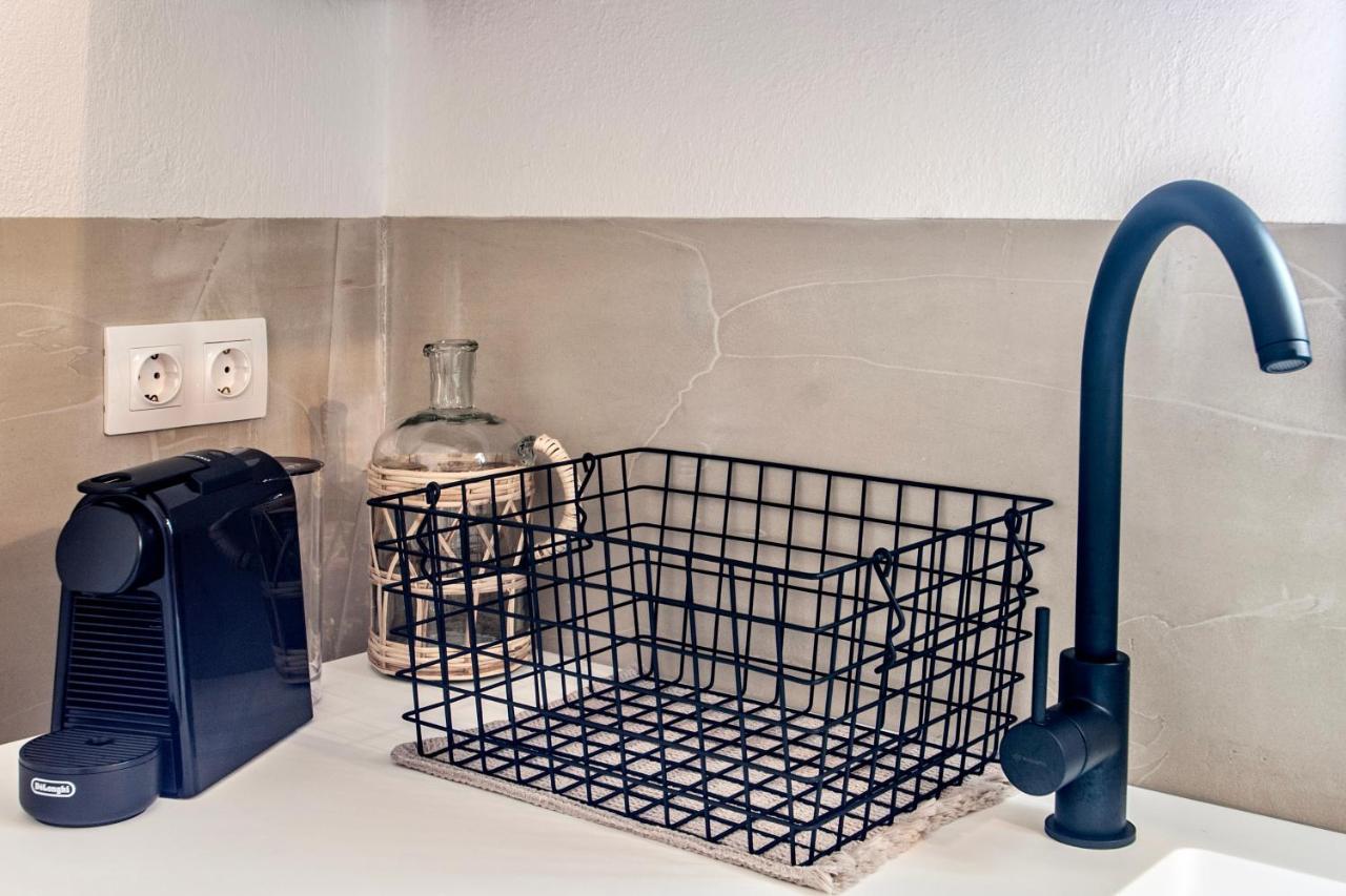 Paris Studios & Apartment Αγία Παρασκευή Εξωτερικό φωτογραφία