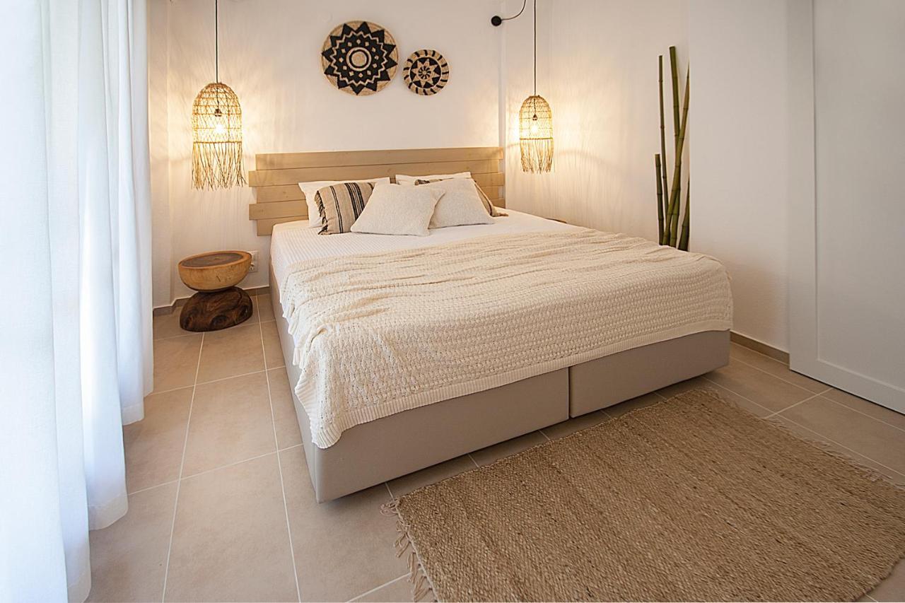 Paris Studios & Apartment Αγία Παρασκευή Εξωτερικό φωτογραφία