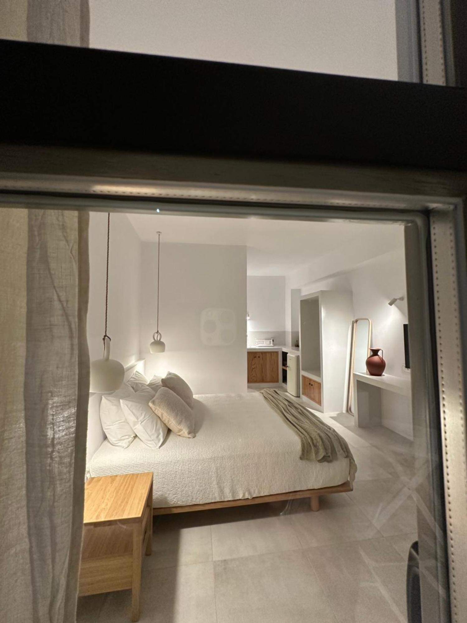 Paris Studios & Apartment Αγία Παρασκευή Εξωτερικό φωτογραφία
