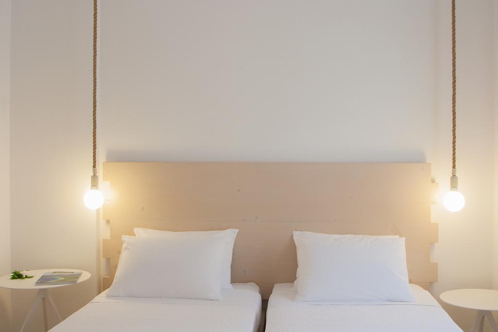 Paris Studios & Apartment Αγία Παρασκευή Εξωτερικό φωτογραφία